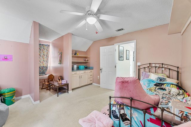 132 Wedgewood Lane, Crestview, FL 32536