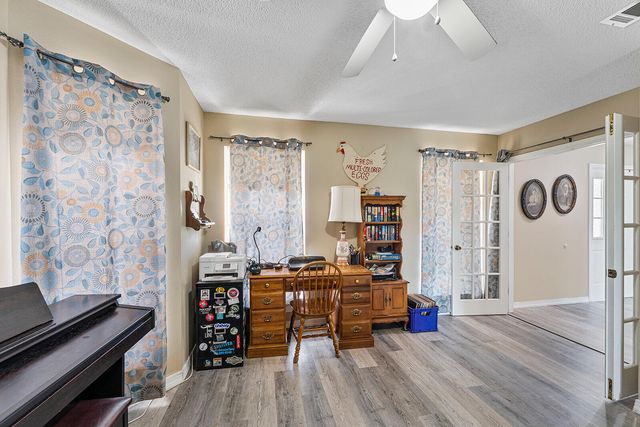 132 Wedgewood Lane, Crestview, FL 32536