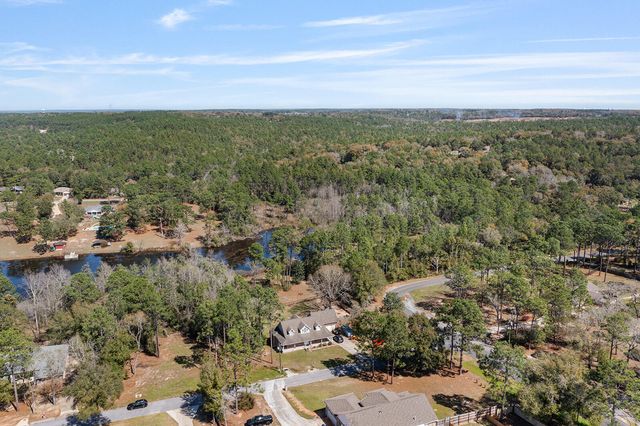 132 Wedgewood Lane, Crestview, FL 32536