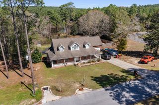 132 Wedgewood Lane, Crestview, FL 32536