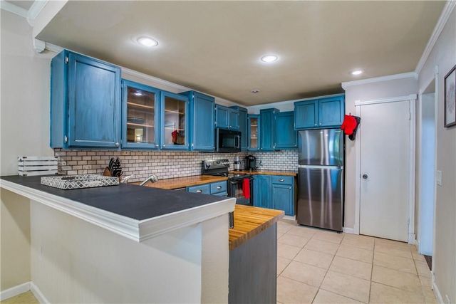 1330 El Camino Real, Euless, TX 76040