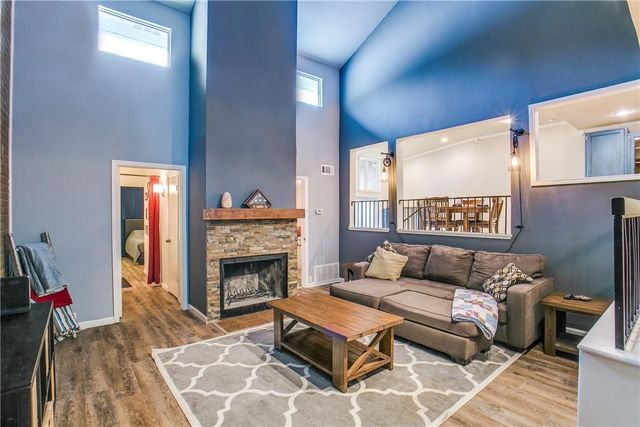 1330 El Camino Real, Euless, TX 76040