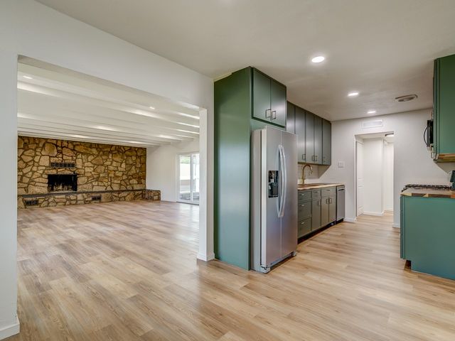 1727 Callejon Emilia, Santa Fe, NM 87501