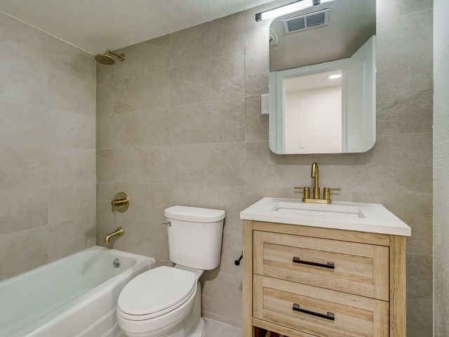 1727 Callejon Emilia, Santa Fe, NM 87501