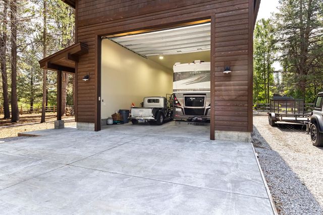 12261 Prosser Dam Road, Truckee, CA 96161