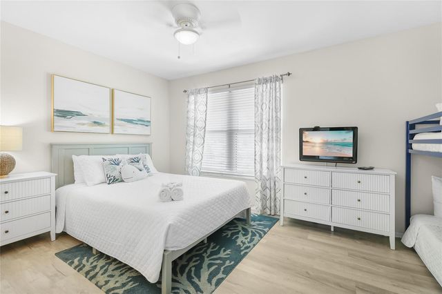 6250 HOLMES BOULEVARD 24, Holmes Beach, FL 34217