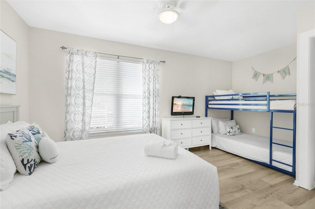 6250 HOLMES BOULEVARD 24, Holmes Beach, FL 34217