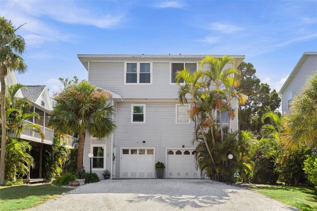 6250 HOLMES BOULEVARD 24, Holmes Beach, FL 34217