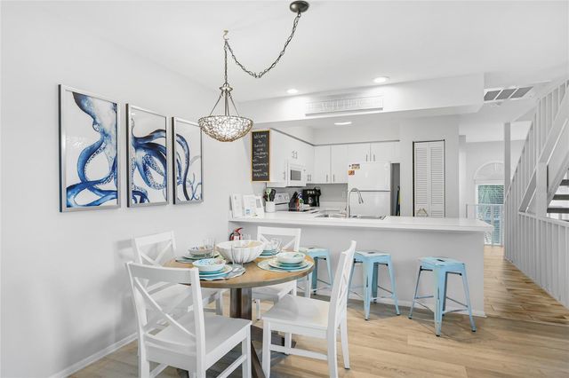 6250 HOLMES BOULEVARD 24, Holmes Beach, FL 34217