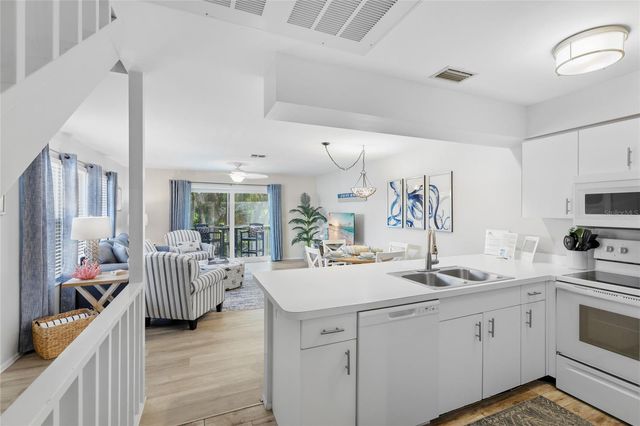 6250 HOLMES BOULEVARD 24, Holmes Beach, FL 34217