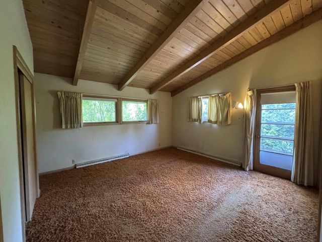 10117 N Greenview DRIVE, Mequon, WI 53092