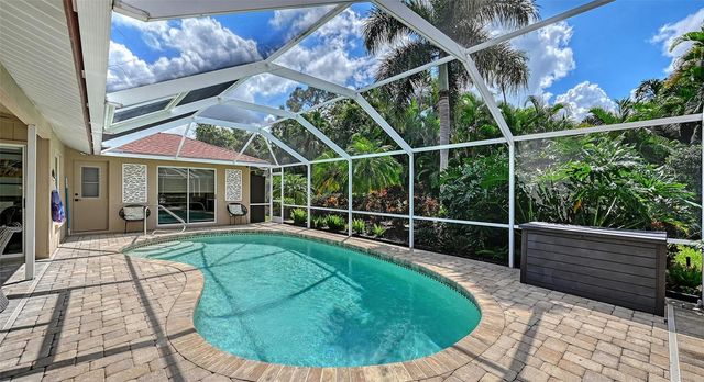 5220 SUNNYDALE CIRCLE S, Sarasota, FL 34233