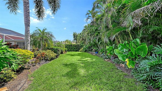 5220 SUNNYDALE CIRCLE S, Sarasota, FL 34233