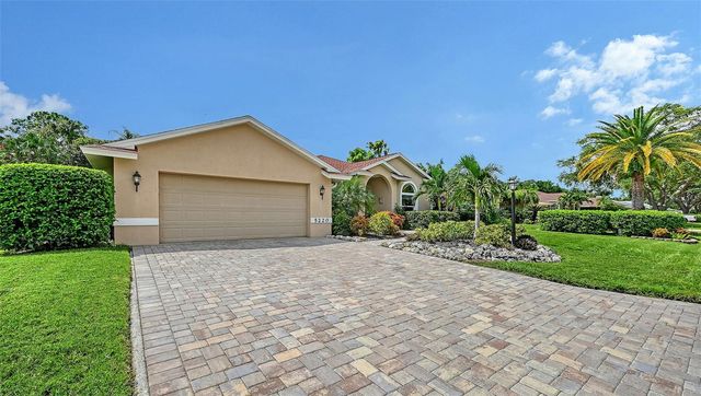 5220 SUNNYDALE CIRCLE S, Sarasota, FL 34233