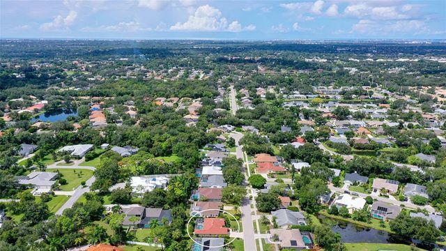 5220 SUNNYDALE CIRCLE S, Sarasota, FL 34233