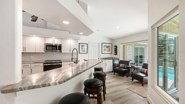 5220 SUNNYDALE CIRCLE S, Sarasota, FL 34233