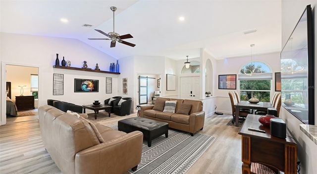 5220 SUNNYDALE CIRCLE S, Sarasota, FL 34233