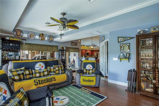 1915 NE 23rd AVE, Cape Coral, FL 33909