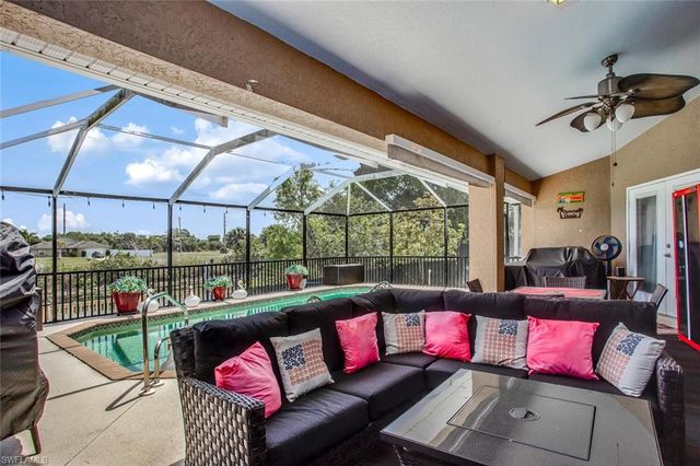 1915 NE 23rd AVE, Cape Coral, FL 33909