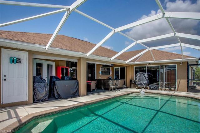 1915 NE 23rd AVE, Cape Coral, FL 33909