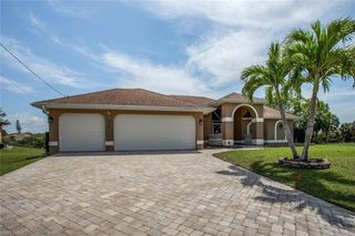 1915 NE 23rd AVE, Cape Coral, FL 33909