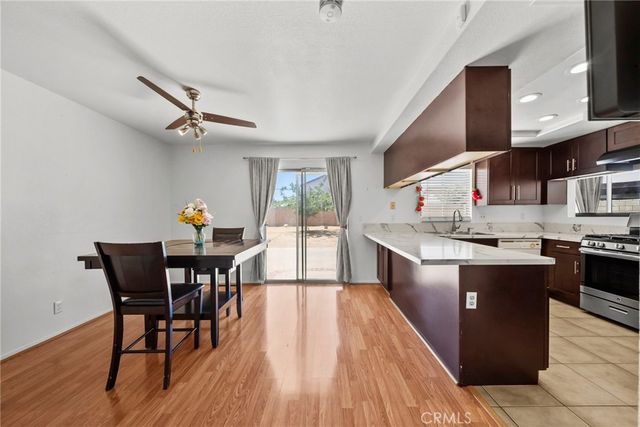 2654 Regal Court, Lancaster, CA 93535