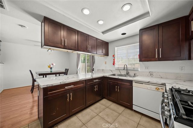 2654 Regal Court, Lancaster, CA 93535