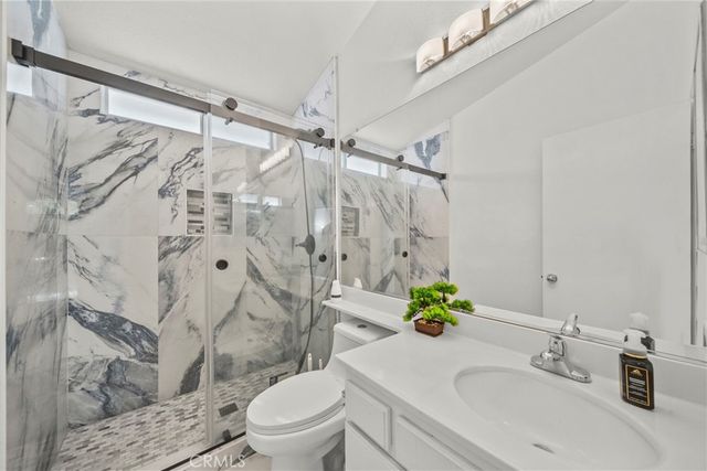 2654 Regal Court, Lancaster, CA 93535