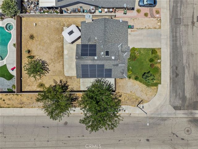 2654 Regal Court, Lancaster, CA 93535