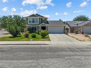 2654 Regal Court, Lancaster, CA 93535