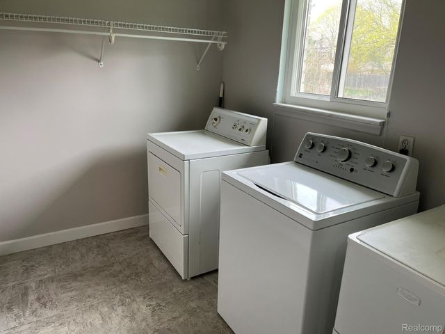 33426 Harlan Drive, Farmington Hills, MI 48331