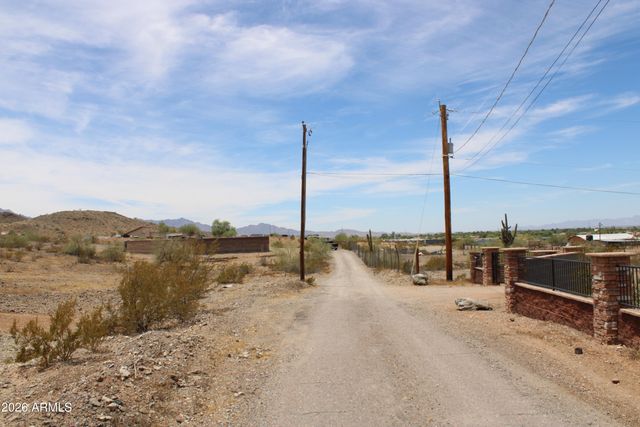 394x W Sunrise Avenue -, Laveen, AZ 85339