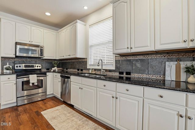 829 Highwater Place, Fuquay Varina, NC 27526