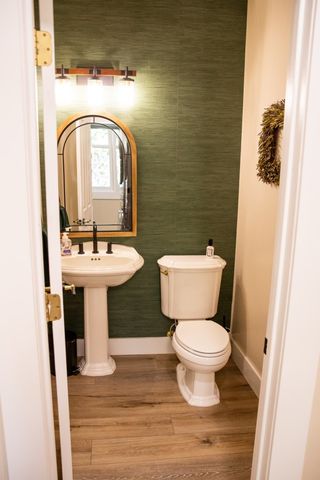 32 Sumac Lane, Los Alamos, NM 87544