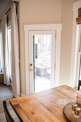 32 Sumac Lane, Los Alamos, NM 87544
