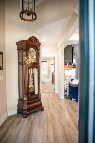 32 Sumac Lane, Los Alamos, NM 87544