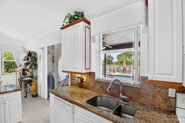 6330 Westchester Club Drive N, Boynton Beach, FL 33437