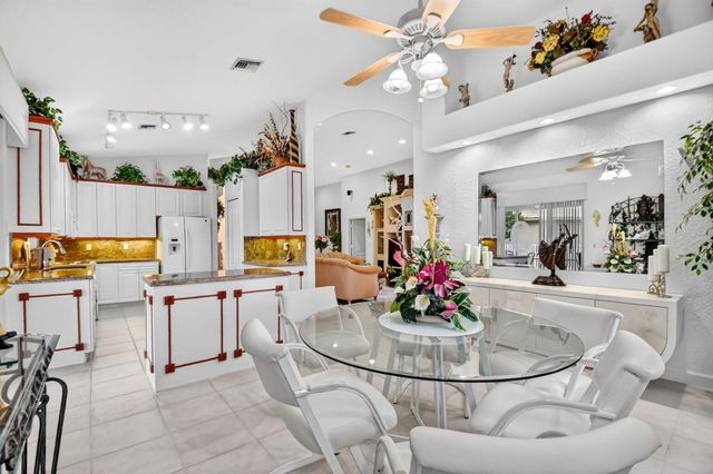 6330 Westchester Club Drive N, Boynton Beach, FL 33437