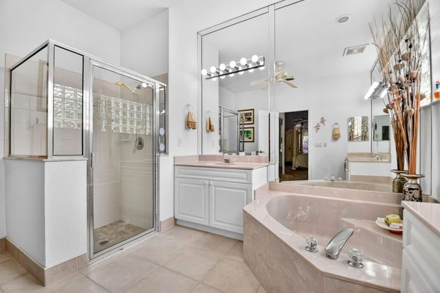 6330 Westchester Club Drive N, Boynton Beach, FL 33437