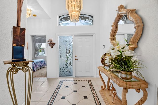 6330 Westchester Club Drive N, Boynton Beach, FL 33437