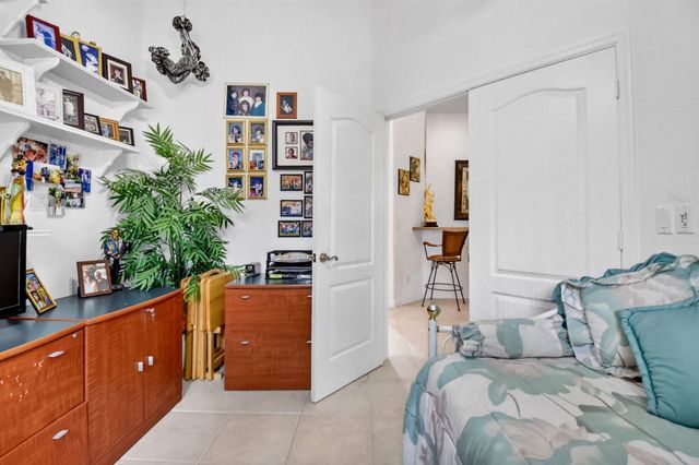 6330 Westchester Club Drive N, Boynton Beach, FL 33437