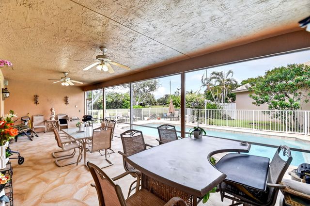 6330 Westchester Club Drive N, Boynton Beach, FL 33437