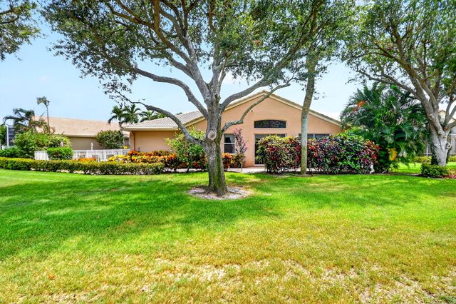 6330 Westchester Club Drive N, Boynton Beach, FL 33437