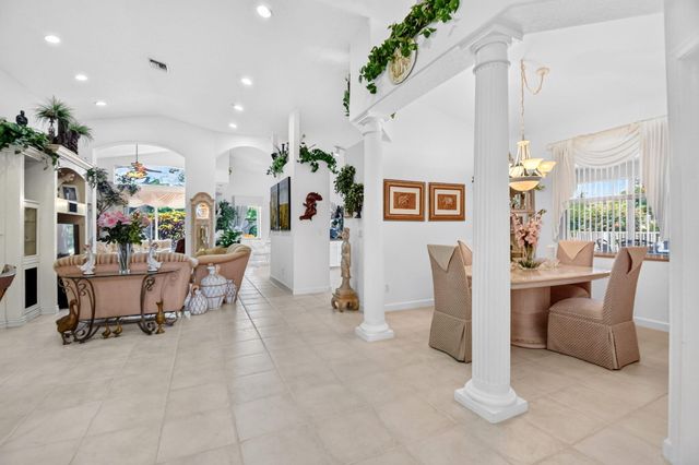 6330 Westchester Club Drive N, Boynton Beach, FL 33437