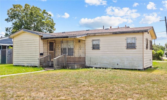 234 Pearse Dr, Corpus Christi, TX 78415