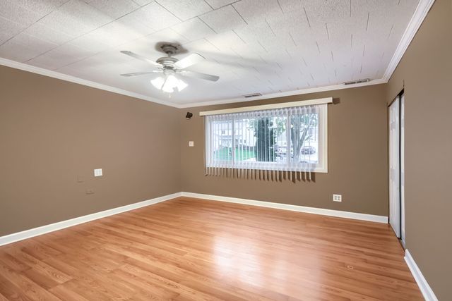 2165 Wildwood Court, Hanover Park, IL 60133