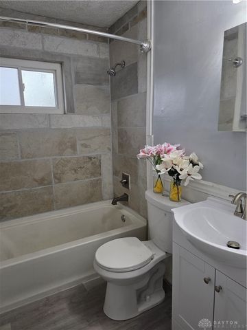 4324 Owens Drive, Dayton, OH 45406