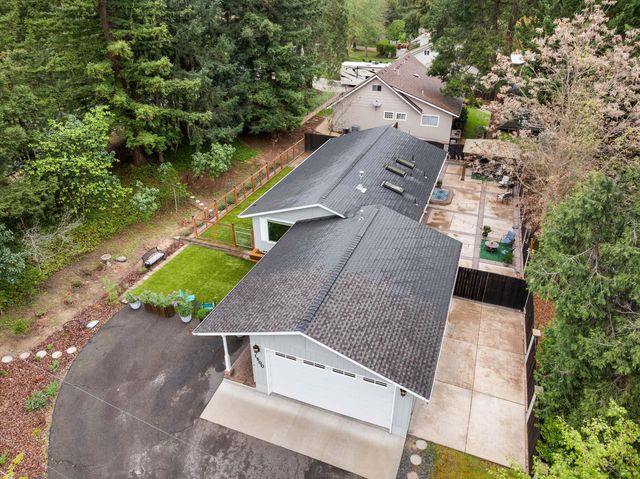 1500 NW B Street, Grants Pass, OR 97526