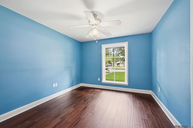 11180 Worthington Ave, Baton Rouge, LA 70815