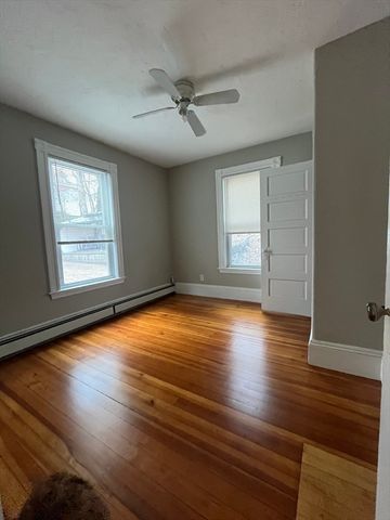 397 Lincoln Ave 1, Saugus, MA 01906